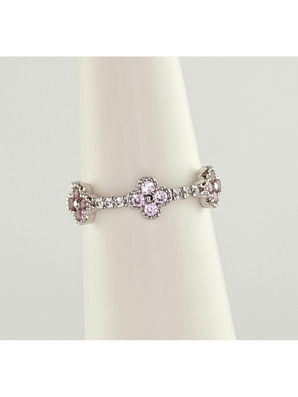 Bomb Party Sz 7 "The Carmella Ring" Pink Sapphire on Rhodium RG98368 Flowers